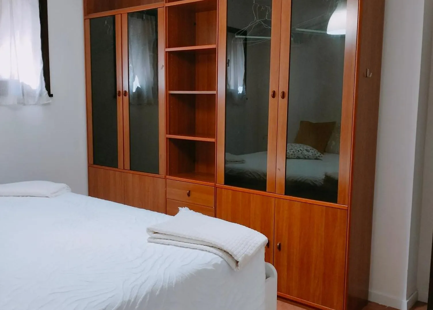 Apartment Appartamento Casa Gialla Quartiere Tranquillo A Padova Vicino Al Centro E Servizi
